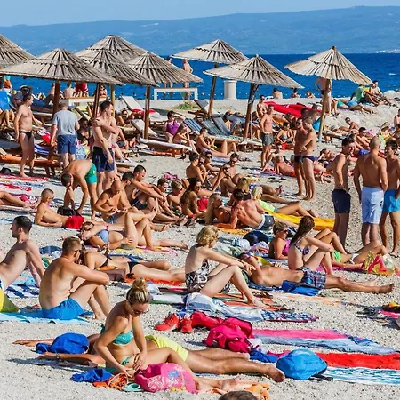 With A Parking Space - 15769 スプリト