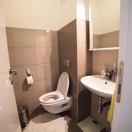 アパート With A Parking Space - 15769