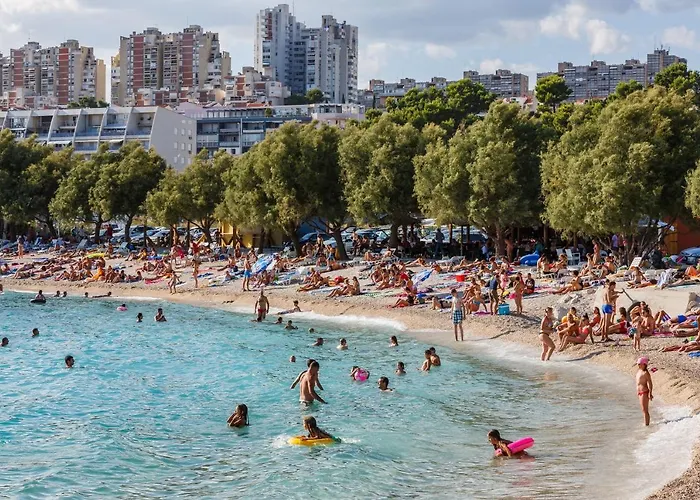 아파트 With A Parking Space - 15769 스플리트